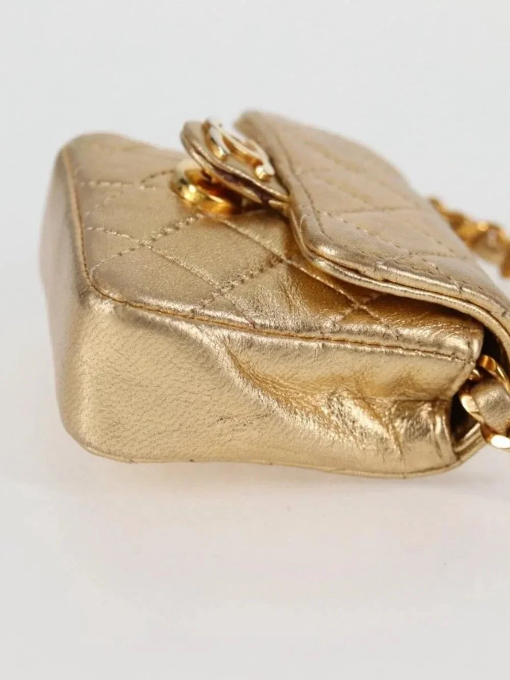 CHANEL Mini Mini Matelasse 7 Chain Bag Lamb Skin Gold Tone CC Auth 120870SAV